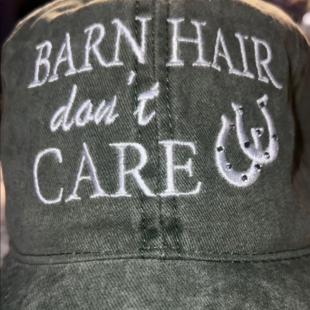 Horse 🐎 Enthusiasts Hat w/White Embroidery & Rhinestones✨on horseshoes🤩 {NWT} - Picture 3 of 14